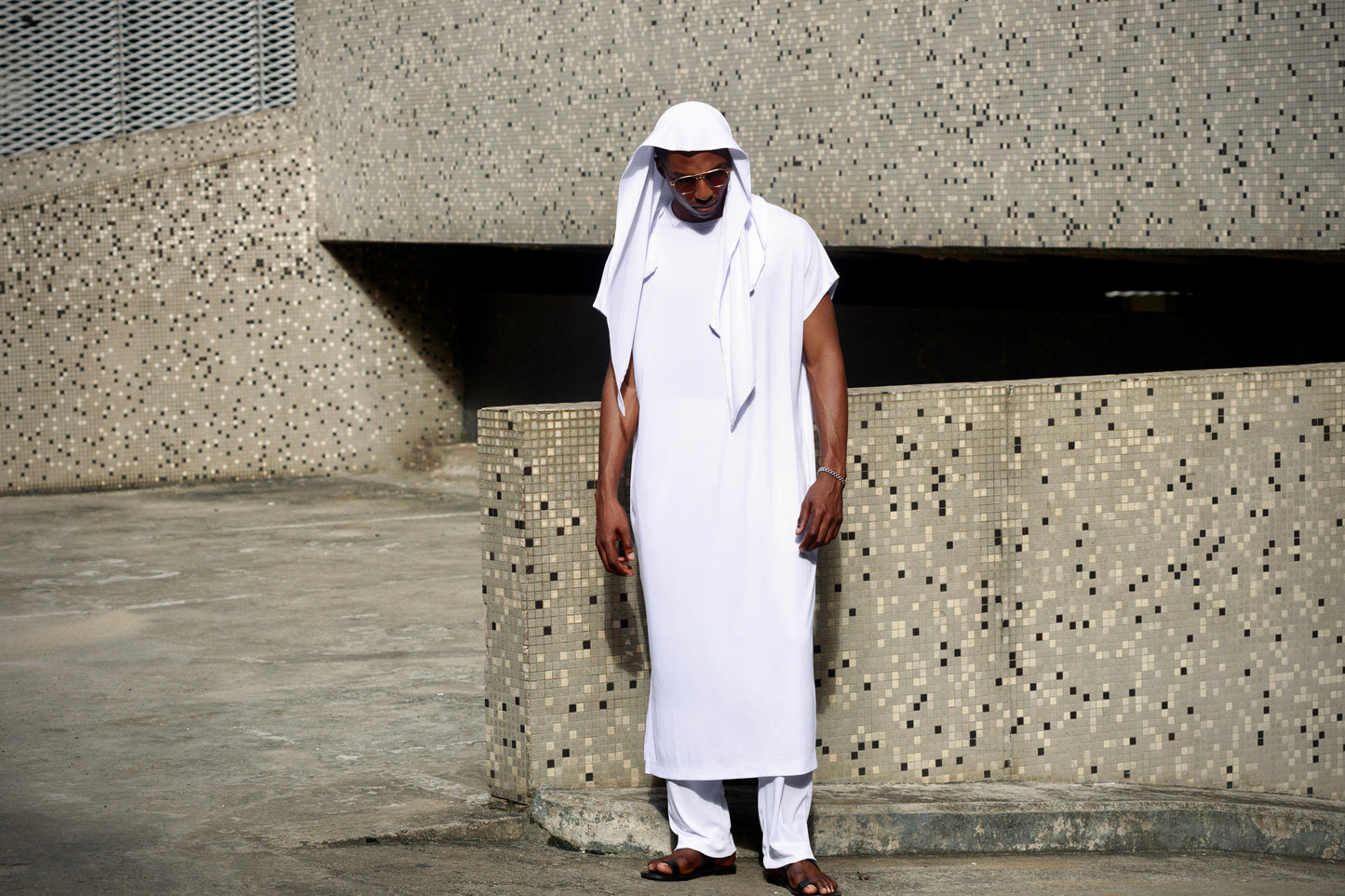 Curban white mini pleat capsleeve long drape Menswear set with FREE scarf turban